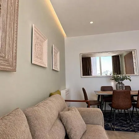 Apartment Beachfront Coast Escape 2bd Himare