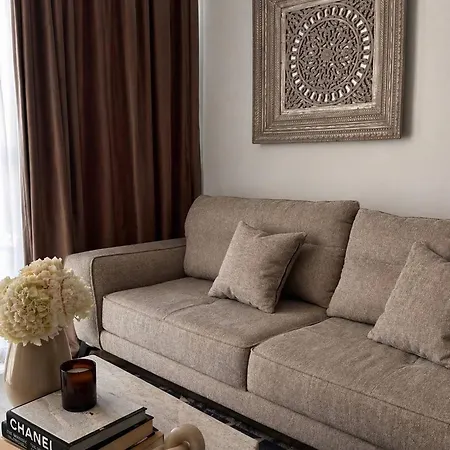 Beachfront Coast Escape 2bd Apartment