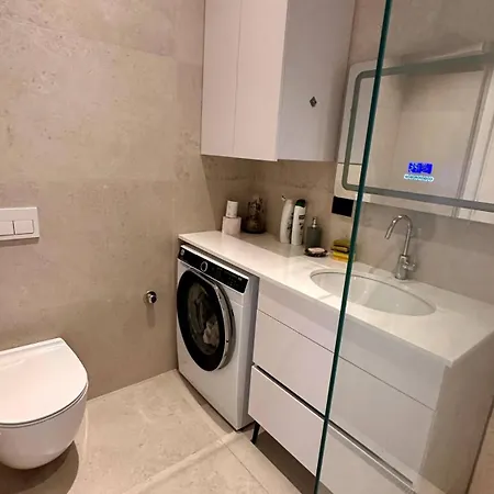 Beachfront Coast Escape 2bd